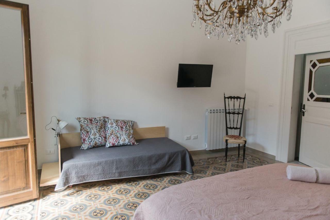 B&B Malvasia Palermo Bagian luar foto