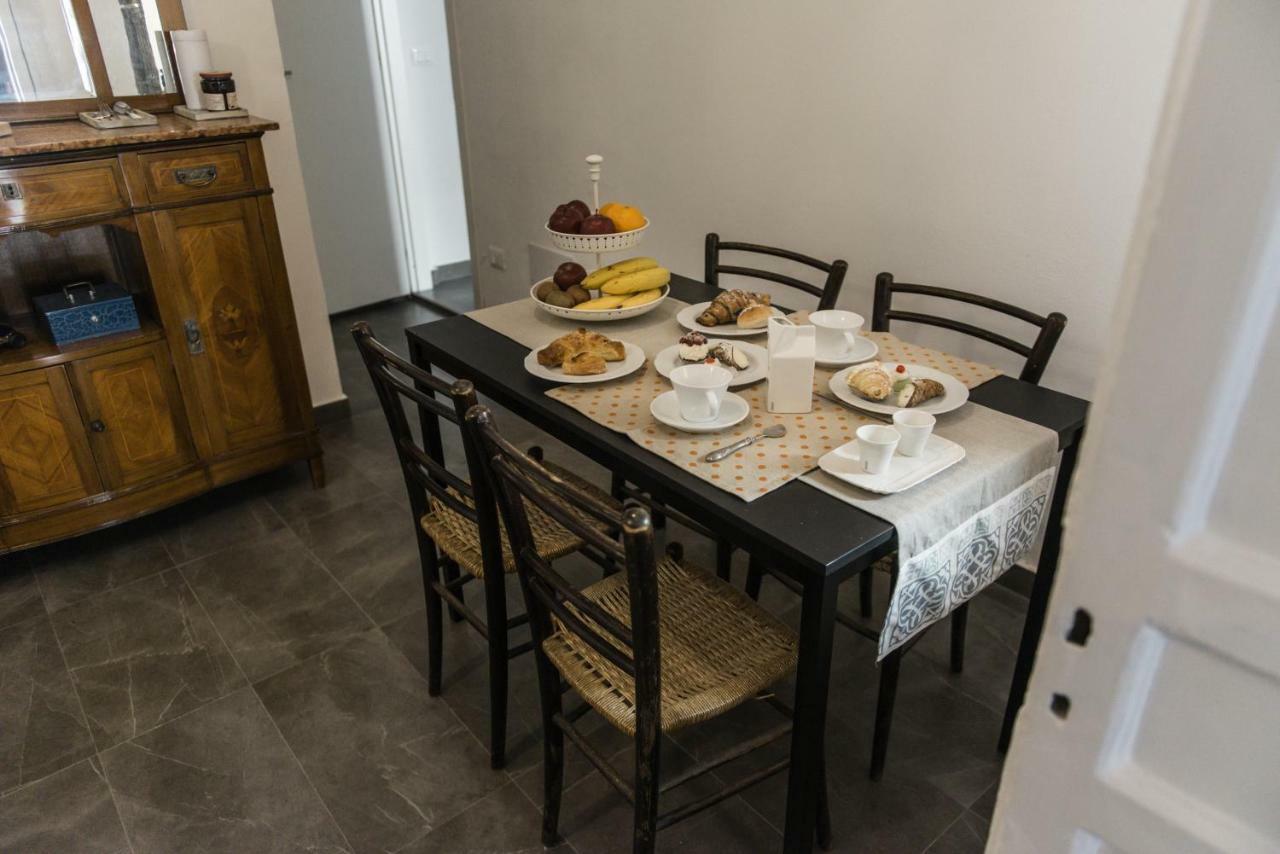 B&B Malvasia Palermo Bagian luar foto