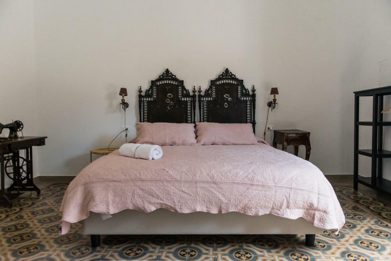 B&B Malvasia Palermo Bagian luar foto